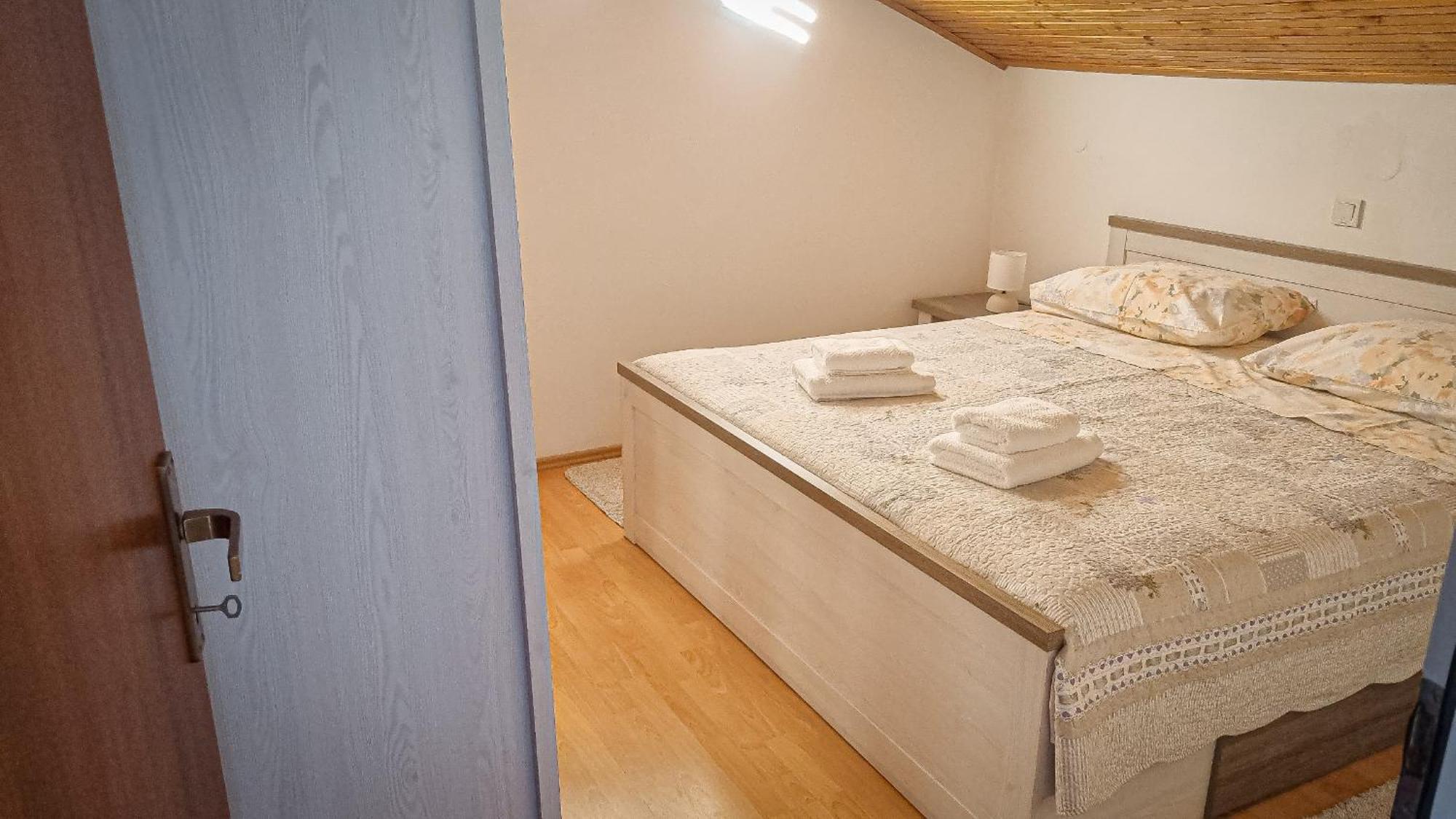 Apartments Marija Nada Малинська Екстер'єр фото